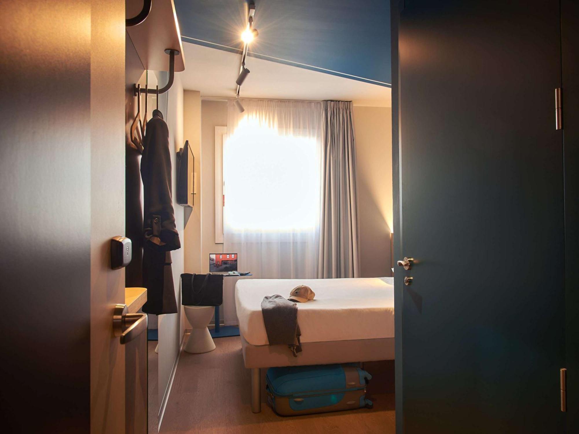 Ibis Budget Vitoria Gasteiz Экстерьер фото
