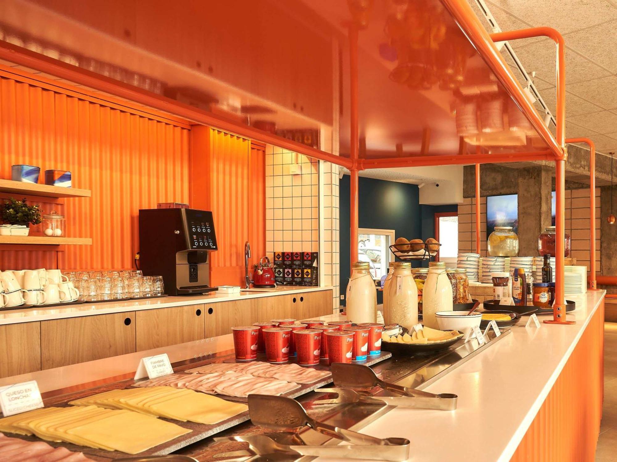 Ibis Budget Vitoria Gasteiz Экстерьер фото